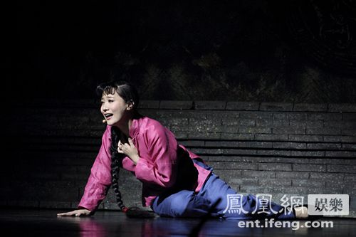 谭晶版《白毛女》央视首播 观众饱眼福众说纷纭