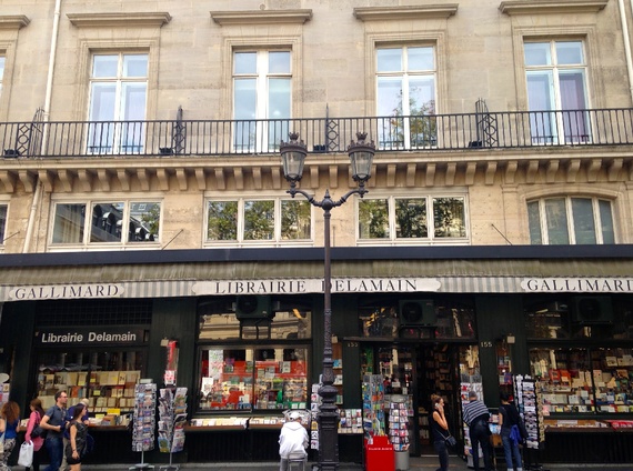 拯救巴黎最古老的书店：法国人对文化的执着能战胜亚马逊吗？