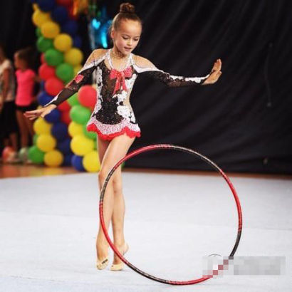 俄罗斯9岁小萝莉成国际超模 被誉世界最美少女