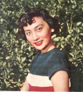 “小龙女”原型夏梦绝美照秒杀陈妍希