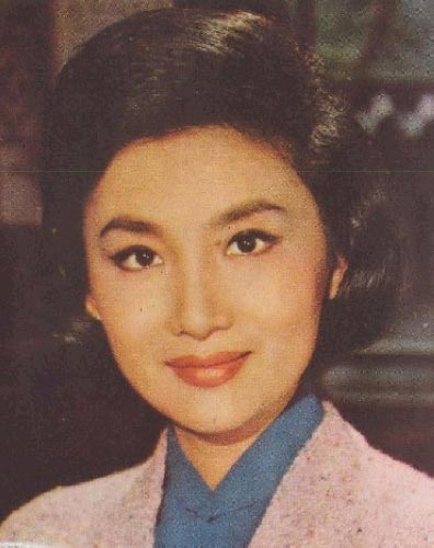 “小龙女”原型夏梦绝美照秒杀陈妍希