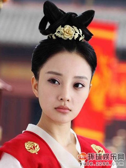 李小璐蜕变之路：从清纯