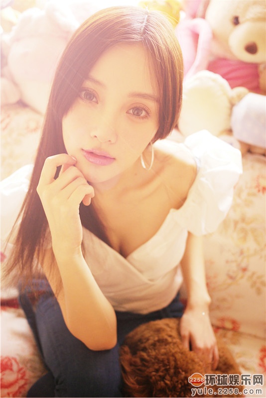 李小璐蜕变之路：从清纯