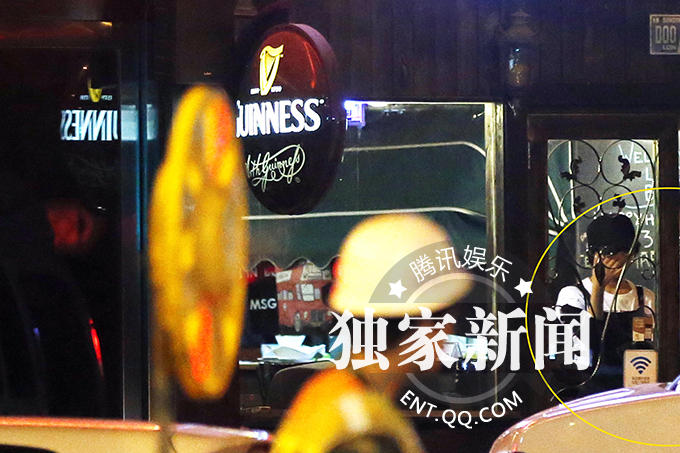 王珞丹张嘉佳深夜幽会 “地下情”近一年