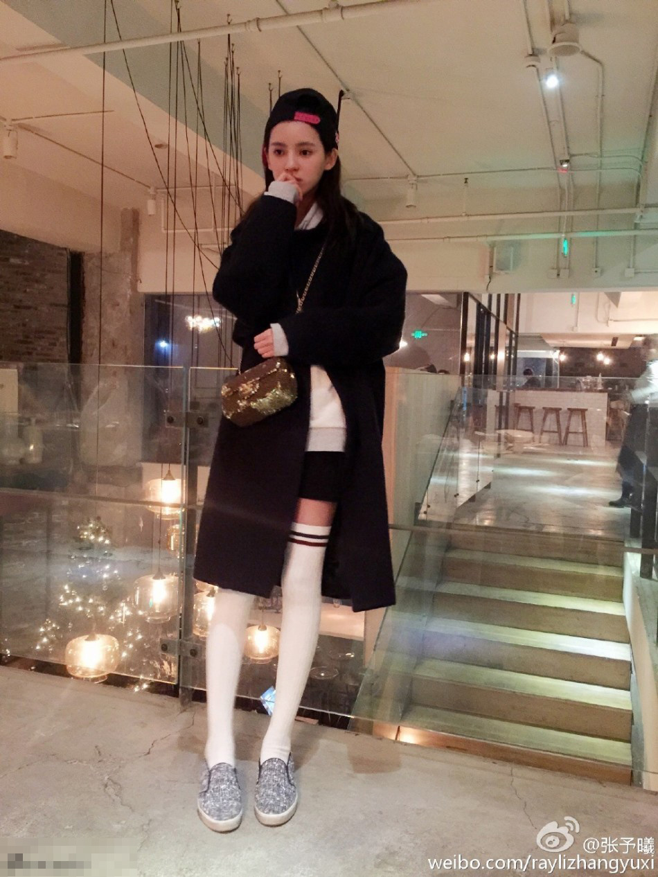 王思聪女友美艳私照曝光 曾获瑞丽封面女孩冠军