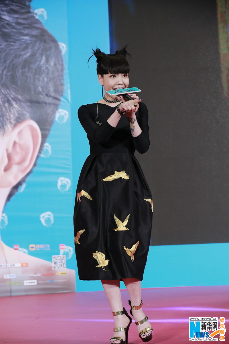 王中磊公主抱Angelababy爆笑 顾长卫跳小天鹅