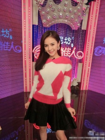 深揭《美丽俏佳人》主持群：整容吸毒拜金