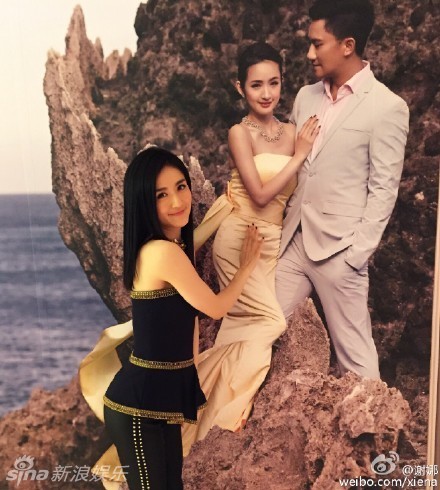 林依晨婚宴分享私房情侣照 谢娜盛装出席