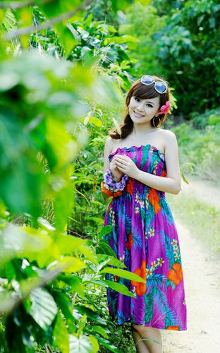 王婧生活奢华涉毒被拘 图揭女主播悲喜人生