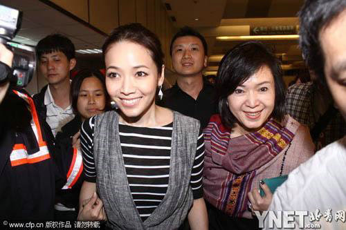 王婧生活奢华涉毒被拘 图揭女主播悲喜人生
