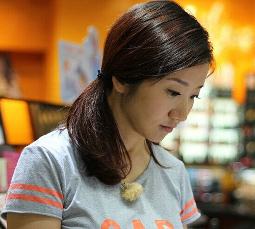 王婧生活奢华涉毒被拘 图揭女主播悲喜人生