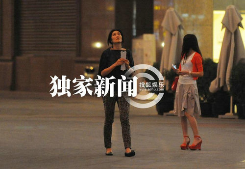王婧生活奢华涉毒被拘 图揭女主播悲喜人生