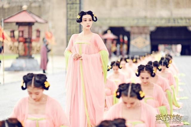 《武媚娘传奇》复播成“大头贴”