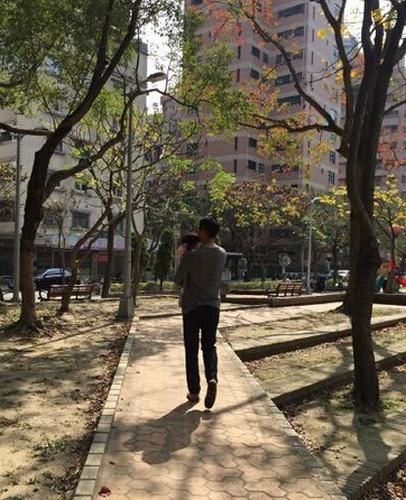 汪小菲母亲财产被冻结 大S：全家共同面对