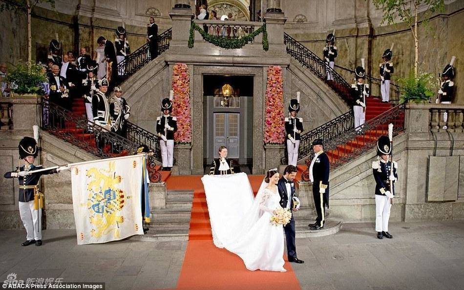 现实版灰姑娘！瑞典王子迎娶比基尼女模