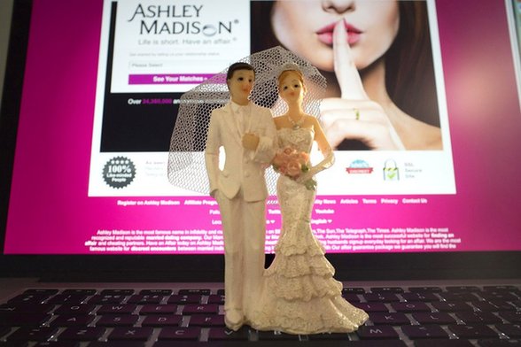 婚外情网站Ashley Madison被黑 黑客扬言公开会员资料