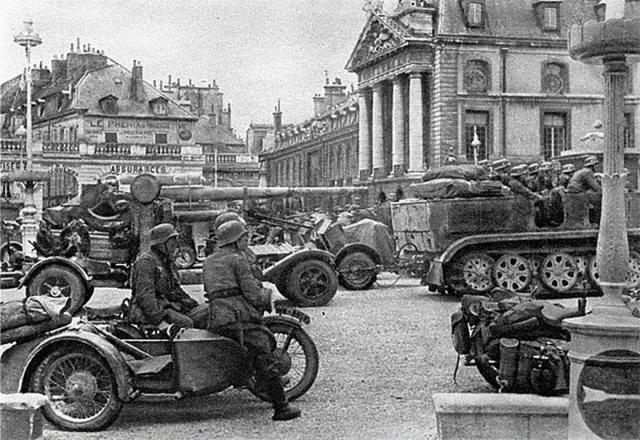 从二战时期老照片看法国今昔对比 建筑保存完好