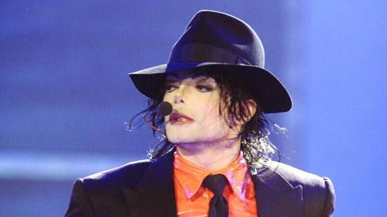 迈克尔－杰克逊遗物将拍卖 包括标志性黑毡帽