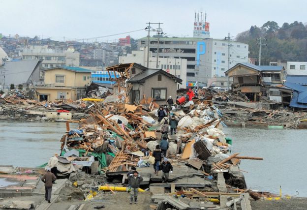 潜入死亡深海