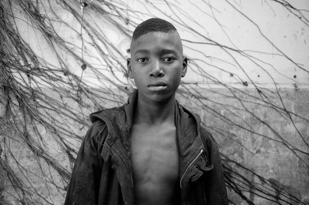 马里奥·马希洛：昔日的街童今日的顶级摄影师