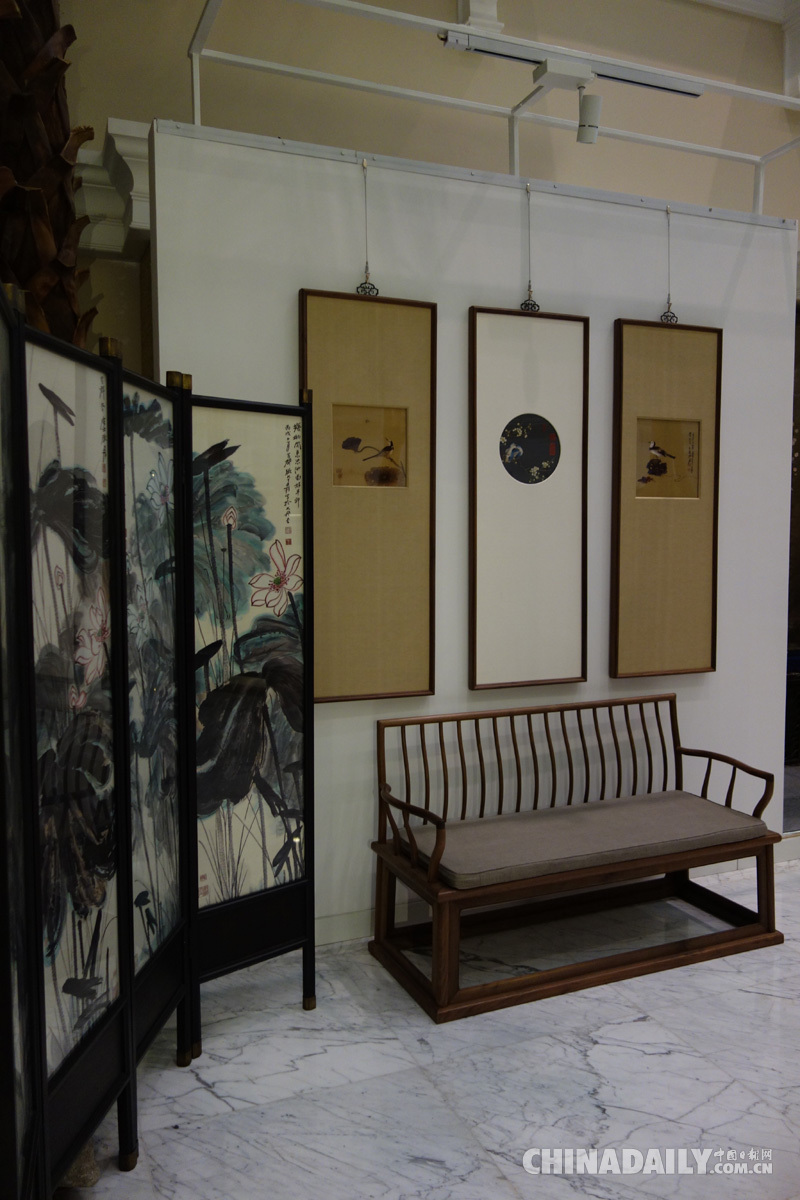 中国传统缂丝艺术精品 赴法卢浮宫归来展出