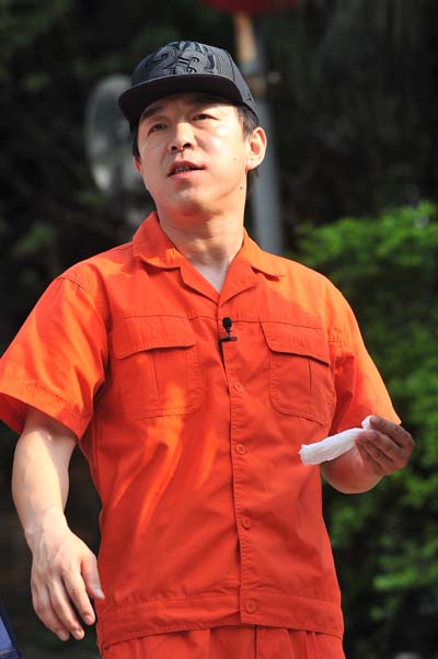 “极限男人帮”变花样男子 携林志玲返校园