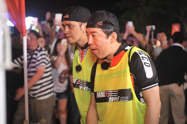 极限男人帮揭秘偶像剧拍摄台前幕后 孙红雷上