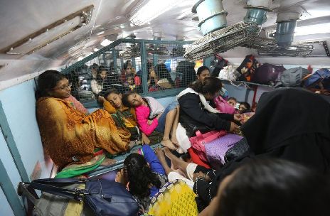 印度通勤者是怎样上班的？