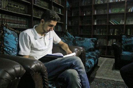 读在叙利亚：战火中的地下图书馆