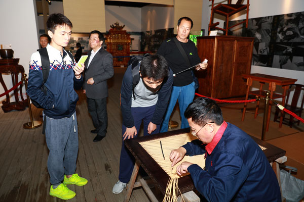 国家级非遗“苏州造物”明式家具制作技艺精品展在京开幕