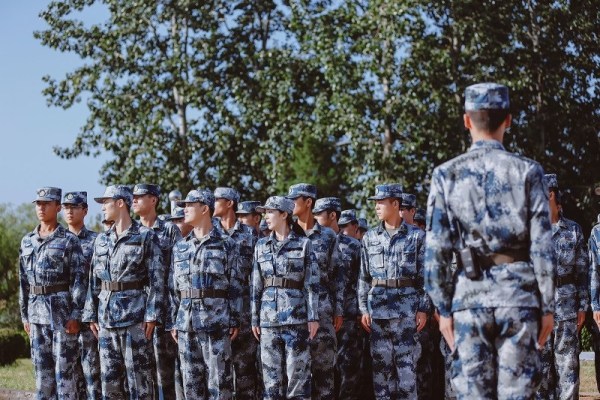 《真男》杨幂再现神记忆 蒋劲夫黄子韬战地救护