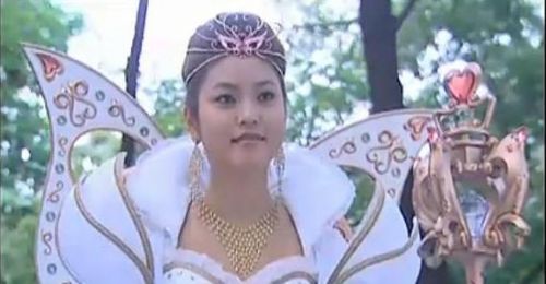 《巴啦啦小魔仙》主演现状 美琪女大十八变美女 然而红了的确是她