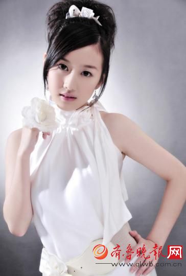 《巴啦啦小魔仙》主演现状 美琪女大十八变美女 然而红了的确是她