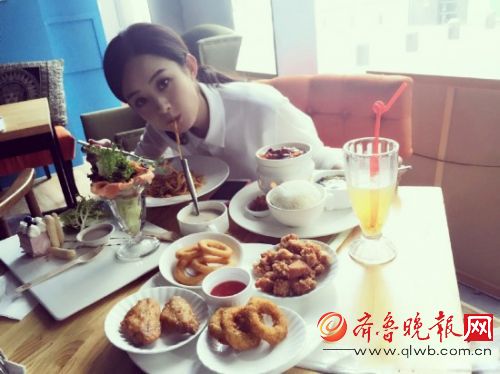 盘点赵丽颖的吃货日常 万万没想到你是这样的赵丽颖