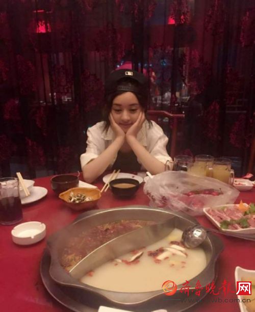 盘点赵丽颖的吃货日常 万万没想到你是这样的赵丽颖