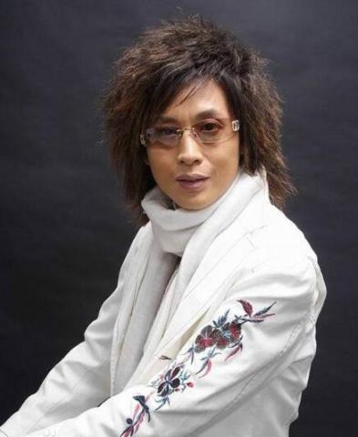 当年爆红的网络歌手：雪村刀郎杨臣刚 你还记得几个？