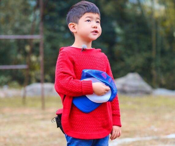 沙溢安吉沙漠遇佟掌柜 一路插科打诨添不少笑