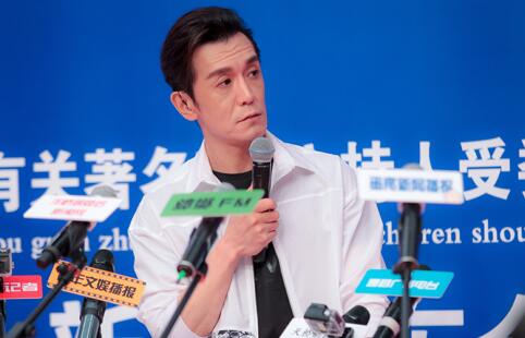 《偶像就该酱婶》小撒被赞像胡歌 求李咏的心理阴影面积