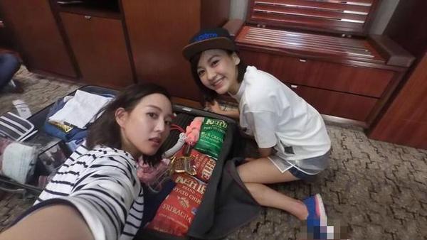 刘涛靳东老婆聚餐 明星闺蜜同框颜值谁常胜？