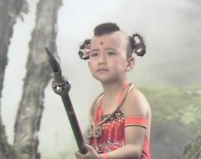 还记得《西游记》红孩儿吗?现是博士 如今长成