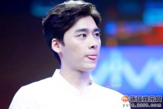 长相最精致的十大男星投票活动：小正太王俊凯引热议上榜