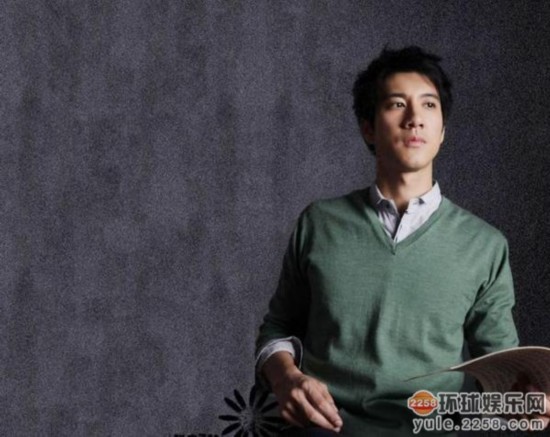长相最精致的十大男星投票活动：小正太王俊凯引热议上榜