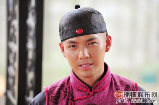 长相最精致的十大男星投票活动：小正太王俊凯引热议上榜