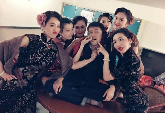 “彭胡弯”登热搜！胡歌掉进盘丝洞 彭于晏被喊追回蔡依林