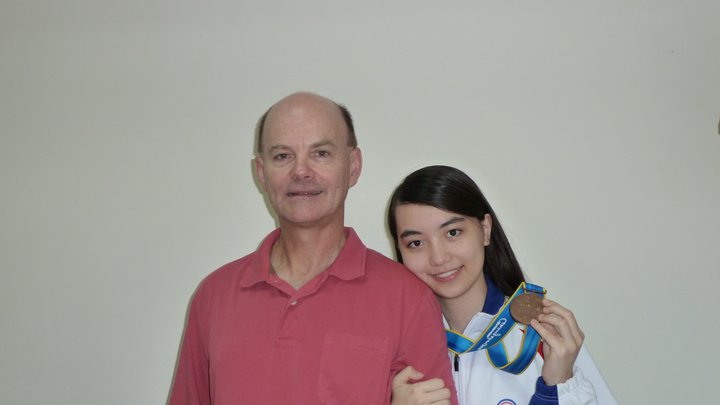 围棋混血美女颜美如仙 曾胜