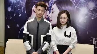 曝杨幂旗下艺人曾疯狂追求郑爽 张云龙与小爽合作《古剑奇谭》后对她