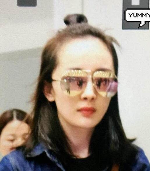 杨幂发际线被吐槽：这是秃出新境界