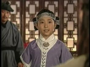 还记得《小李飞刀》恶霸龙小云吗？张辰如今长成大美人