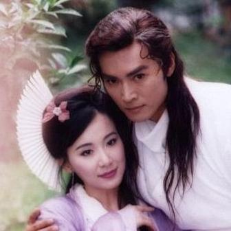 还记得《小李飞刀》恶霸龙小云吗？张辰如今长成大美人
