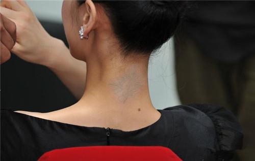 黄圣抹去“杨子”纹身，难道他们分道扬镳？